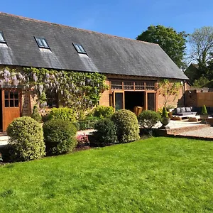 https://grade-ii-listed-barn-conversion-on-the-edge-of.bournemouth-hotels.org